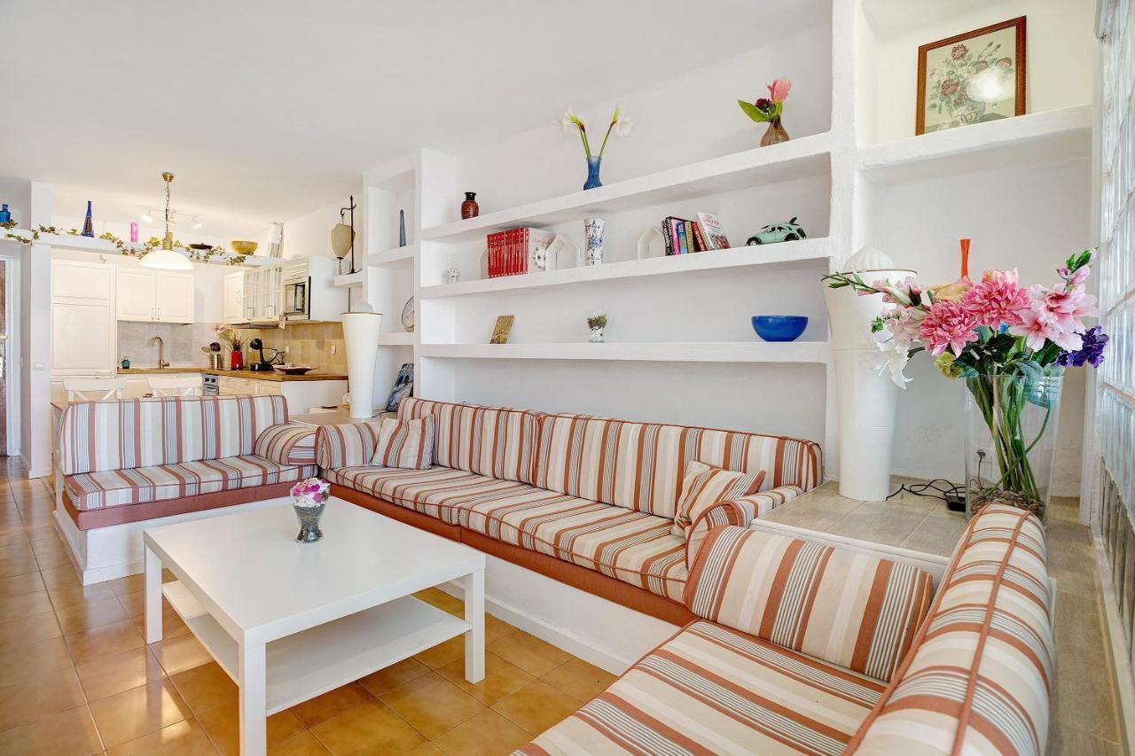 Isla And Ocean With Pool And Wifi Apartment Costa Teguise Exterior photo
