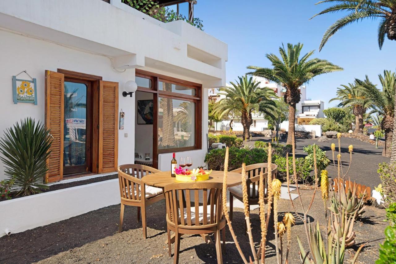 Isla And Ocean With Pool And Wifi Apartment Costa Teguise Exterior photo